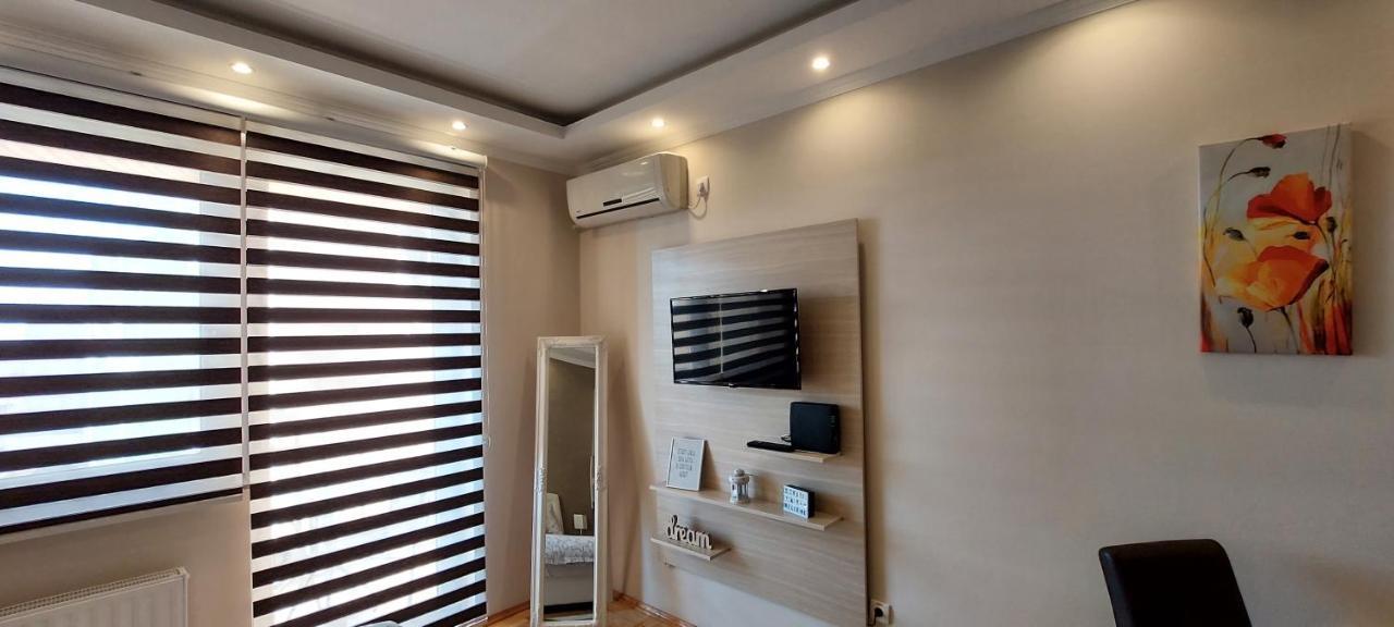 Apartman Studio Niki Subotica Zewnętrze zdjęcie